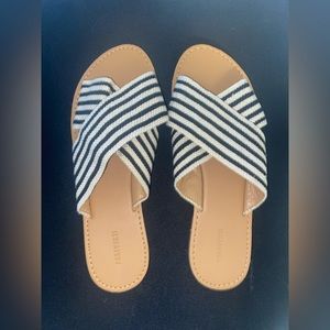 Flat Woven Sandal